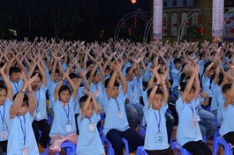 500 em thanh thiếu niên tham gia khóa tu "La Hầu La" tại chùa Liên Trì