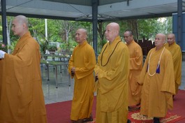 Hòa thượng Thích Lệ Trang và chư tôn đức Ban Thường trực Ban Trị sự TP.HCM thăm Học viện Phật giáo VN tại TP.HCM - Ảnh: Bảo Toàn/BGN