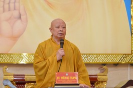 Hòa thượng Thích Lệ Trang chủ trì buổi họp mở rộng tại Trụ sở Ban Trị sự - Việt Nam Quốc Tự
