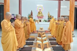 Chư Ni hệ phái Khất sĩ đã trang nghiêm tổ chức lễ tác pháp Tự tứ, tại trường hạ tịnh xá Ngọc Chiếu