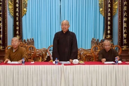 Hòa thượng Thích Minh Nhật chủ trì hội nghị của Thường trực Ban Trị sự tỉnh