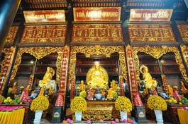 Lễ an vị tôn tượng Phật sau một năm xây dựng chùa Phúc Minh