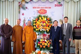 Hà Nội: Đại diện GHPGVN chúc mừng Giáng sinh năm 2024 tại Tổng hội thánh Tin Lành VN