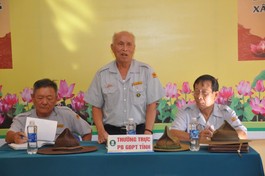 Huynh trưởng cấp Tấn Nhuận Thái Nguyễn - Văn Thái chủ trì buổi họp