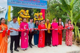 Cây cầu Diệu Hoa số 1 xã An Thạnh Nam - Ảnh: T.Q