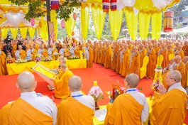 Lễ dâng hương tưởng niệm Đức Thánh Tổ Ni Đại Ái Đạo tại chùa Kim Liên, TP.Hà Nội