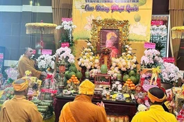 Di ảnh Hòa thượng Thích Phước Hạnh tại Tổ đường chùa Phật Ngọc Xá Lợi Vĩnh Long