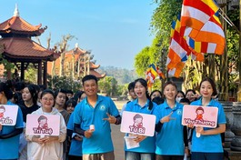 Khóa tu với tên gọi mang ý nghĩa sâu sắc như Từ Bi, Trí Tuệ, Hiếu Hạnh, Yêu Thương…