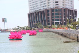 7 đóa sen hồng Kính mừng Đại lễ Vesak Liên Hiệp Quốc 2025, Đại lễ Phật đản Phật lịch 2569 của Phật giáo tỉnh Khánh Hòa