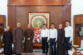 Đại diện Ban Thường trực Ban Trị sự GHPGVN TP.Hà Nội thăm, chúc mừng lãnh đạo các địa phương sau sáp nhập