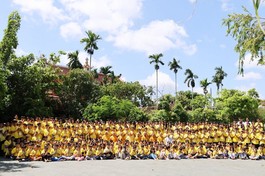 500 thanh thiếu niên tham gia khóa tu mùa hè lần thứ 16 tại chùa Long Phước