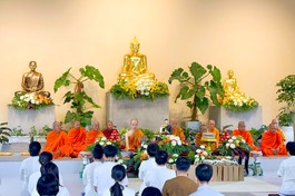 Lễ dâng y tắm mưa theo truyền thống Phật giáo Nam tông Khmer