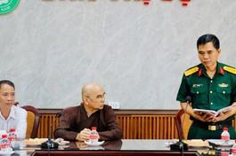 Buổi họp thống nhất phương án xây dựng công trình thể dục thể thao ngoài trời trong khuôn viên chùa Tỉnh Hội