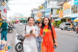 Chương trình Hoa hồng xuống phố tại chùa Quảng Đức