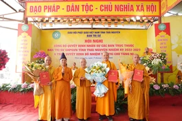 Hòa thượng Thích Bảo Nghiêm, Hòa thượng Thích Thanh Quyết trao quyết định đến các nhân sự chủ chốt Ban Trị sự tỉnh