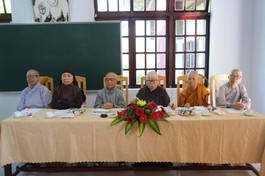 Chư Ni chủ tọa buổi họp rà soát công tác tổ chức Đại lễ tưởng niệm Đức Thánh Tổ Ni Đại Ái Đạo