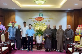 Đoàn Công an TP.HCM thăm và chúc Tết Ban Trị sự Phật giáo TP.HCM