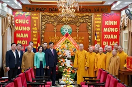 Phái đoàn lãnh đạo Thành ủy TP.Hà Nội chúc Tết chư tôn đức lãnh đạo Giáo hội, tại chùa Quán Sứ