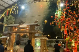 Phút giao thừa tại chùa Từ Xuyên