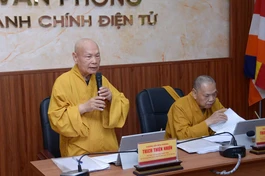 Trưởng lão Hòa thượng Thích Thiện Nhơn chủ trì buổi họp với Ban Trị sự Phật giáo TP.HCM - Ảnh: Bảo Toàn/BGN