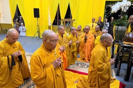 Chư tôn giáo phẩm Hội đồng Chứng minh, Hội đồng Trị sự dâng hương tưởng niệm cố Trưởng lão Hòa thượng Thích Minh An