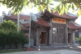 Chùa Sơn Linh với kiến trúc truyền thống văn hóa Việt Nam, bình yên trên đảo Sơn Ca