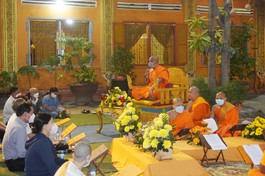 Hòa thượng Danh Lung với thời pháp thoại rằm tháng Giêng 