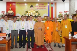 Hòa thượng Thích Thiện Nhơn, Chủ tịch Hội đồng Trị sự quang lâm tại hội trường sau khi phiên trù bị kết thúc