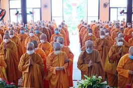 Chư Ni Hệ phái Khất sĩ trang nghiêm khóa lễ tác pháp an cư tại tổ đình Tịnh xá Ngọc Phương