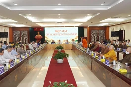 Quận ủy, Ủy ban Nhân dân, Ủy ban MTTQVN quận 3 tổ chức họp mặt chức sắc tôn giáo trên địa bàn 