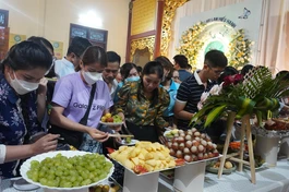 Buffet chay miễn phí mùa Vu lan 