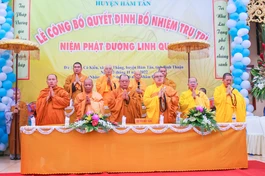 Chư tôn đức chứng minh