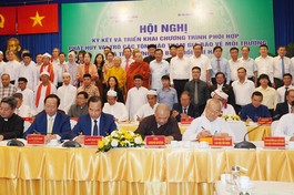 Ký kết chương trình phối hợp phát huy vai trò các tôn giáo tham gia bảo về môi trường và thích ứng với biến đổi khí hậu giai đoạn 2022-2026