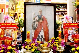 Chân dung Hòa thượng Thích Linh Tâm, khai sơn chùa Phổ Minh