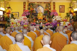 Lễ tưởng niệm Đức Thánh Tổ Ni Đại Ái Đạo tại tổ đình Từ nghiêm