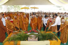 Lễ đặt đá xây dựng thiền viện Pháp Sơn, tỉnh Đồng Nai