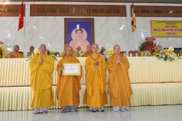 Ban Trị sự GHPGVN H.Củ Chi đón nhận Bằng tuyên dương công đức của Ban Trị sự GHPGVN TP.HCM 