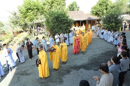 Cung thỉnh chư tôn đức chứng minh lễ an vị Phật tại chùa Liên Hoa