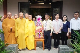 Ban Tôn giáo TP.HCM thăm và chúc mừng năm mới Giáp Thìn đến chư tôn đức Ban Trị sự GHPGVN Q.12