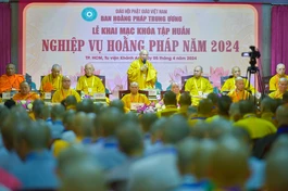 Trưởng lão Hòa thượng Thích Thiện Nhơn đạo từ tại lễ khai mạc Khóa tập huấn nghiệp vụ Hoằng pháp năm 2024 tại tu viện Khánh An