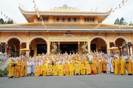 Đoàn Ban Hoằng pháp, Ban Kinh tế - Tài chính T.Ư thăm, cúng dường trường hạ tại tỉnh An Giang