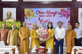 Ban Trị sự GHPGVN tỉnh Đắk Nông chúc tết tại UBND tỉnh Đắk Nông 