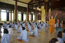Gần 600 Phật tử về thiền viện Trúc Lâm Chánh Thiện tham dự khóa tu thiền đầu năm Ất Tỵ
