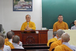 Thượng tọa Thích Thiện Chơn, Chủ nhiệm Lớp Sơ cấp Phật học Q.3 sách tấn Tăng Ni sinh trước khi thi tụng luật