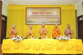 Niệm Phật cầu gia hộ