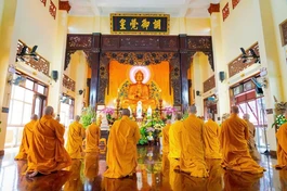 Đảnh lễ Tam bảo 