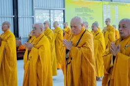 Chư Tăng Ni các xã thực hiện Bố-tát định kỳ, tại chùa Pháp Thành