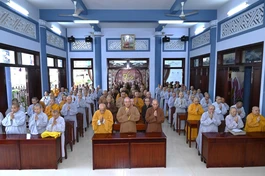 Niệm Phật cầu gia hộ