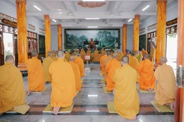 Đoàn Ban Trị sự GHPGVN tỉnh Gia Lai thăm, sách tấn chư hành giả an cư tại các trường hạ