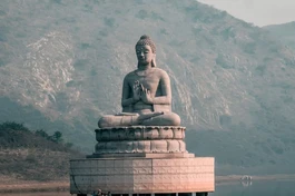Thế Tôn là cội nguồn của giáo pháp, là Pháp nhãn, là nơi y cứ của giáo pháp